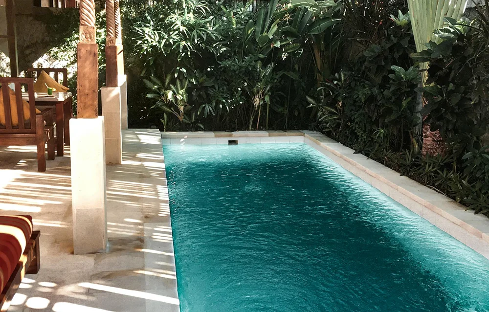 Soluzioni per creare una piscina ecologica - illuminazione efficiente - Baires Piscine