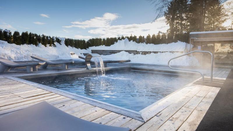 SPA e Piscina a Sfioro per Hotel: l'Arte del Relax - Baires Piscine