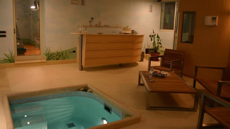 Piscine interne ed esterne per Hotel: Sweet Dreams - Baires Piscine