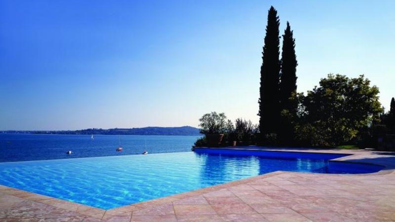 This is the sea - Piscine a sfioro - Infinity pool 