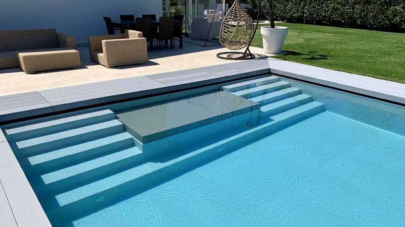 Piscina a sfioro nascosto: Whispering Waters - Baires Piscine